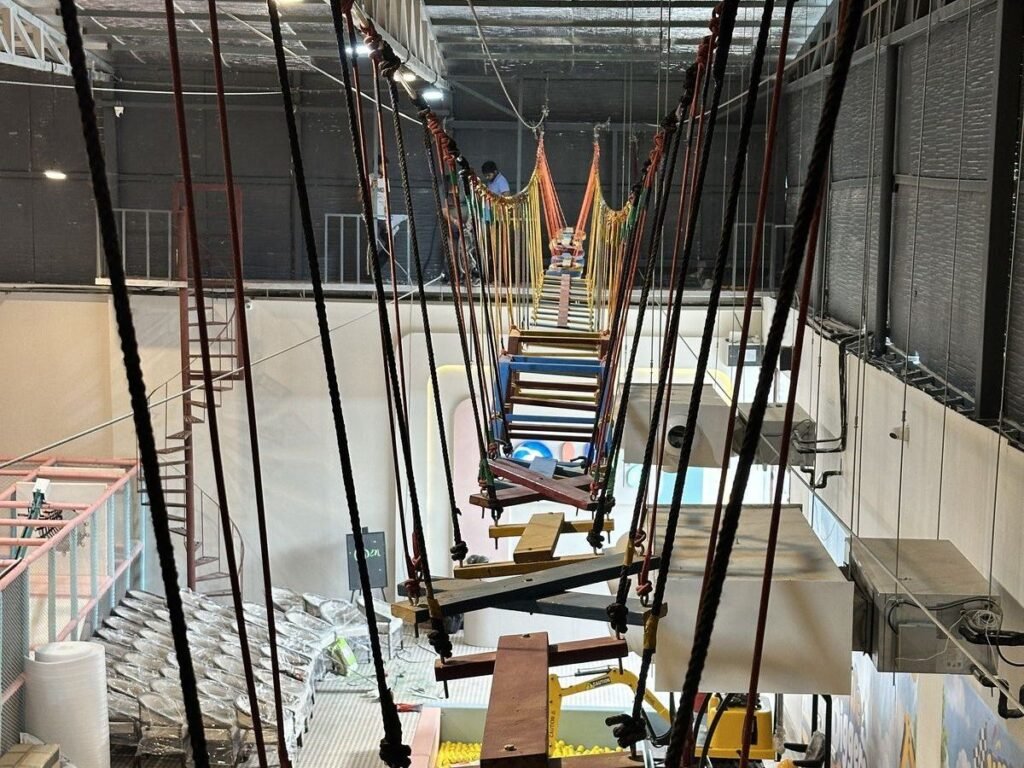 Kids rope bridge obstacle course at OWI Kids World