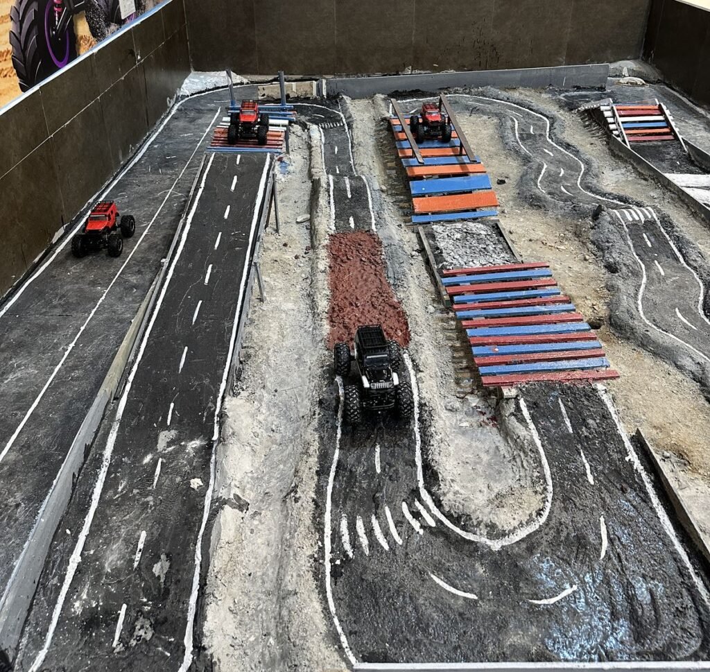 Overview of the Wild Wheels indoor RC track at OWI Kids World